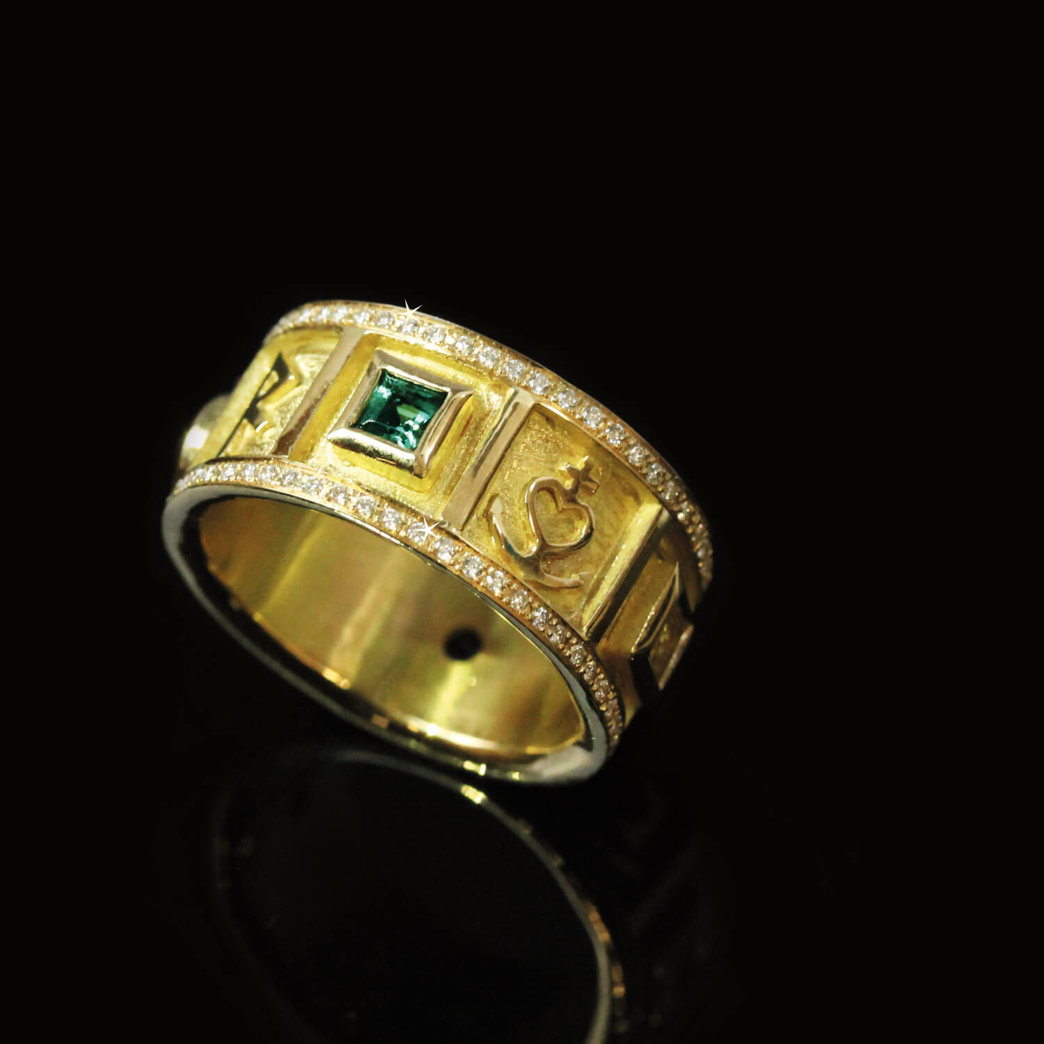 Victory Ring in 750 Gelbgold mit Brillanten